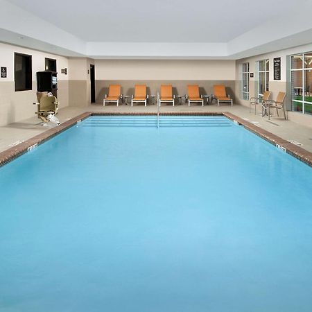 Homewood Suites By Hilton Kansas City Speedway Ngoại thất bức ảnh