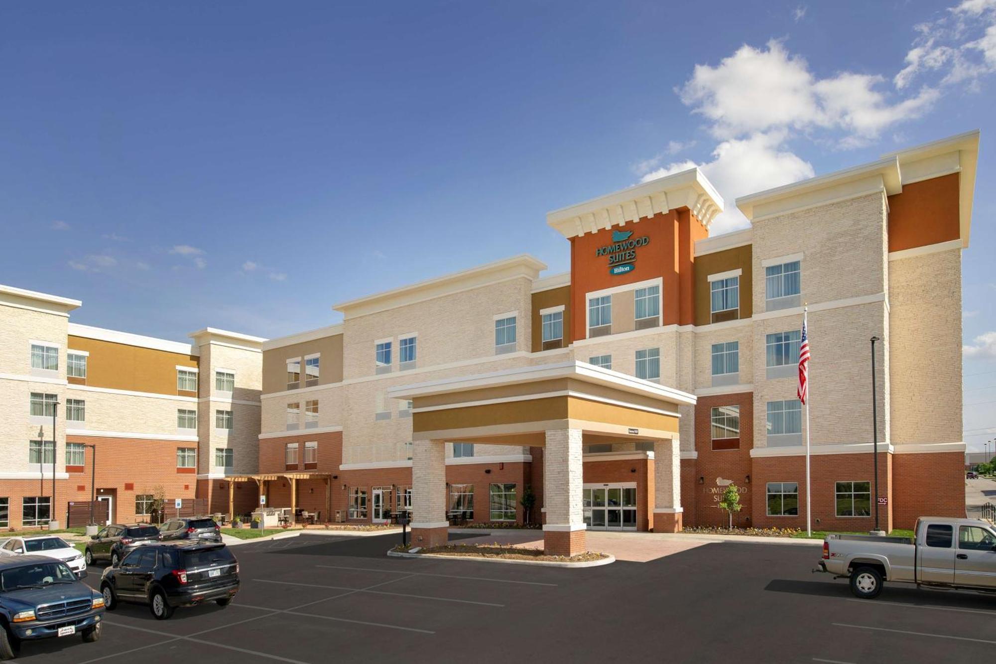 Homewood Suites By Hilton Kansas City Speedway Ngoại thất bức ảnh